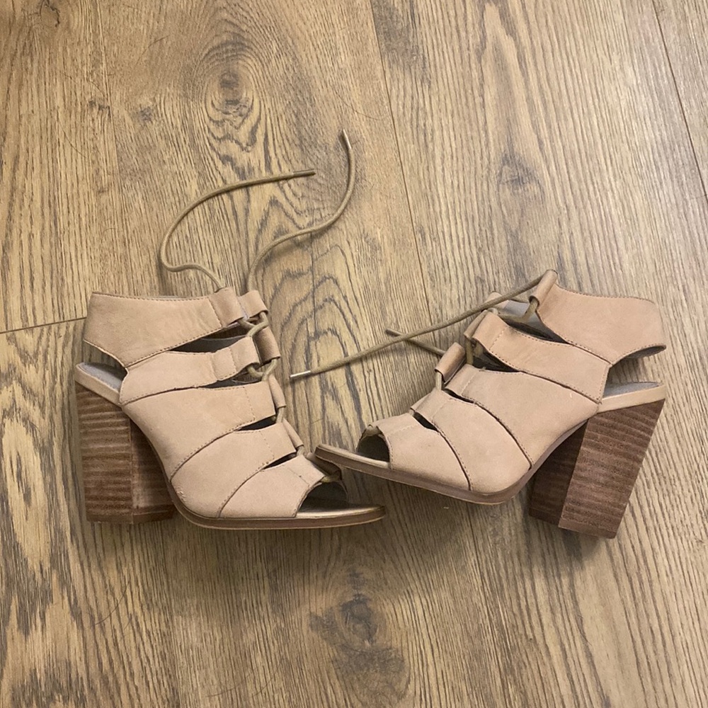 Lace Up Block Heel